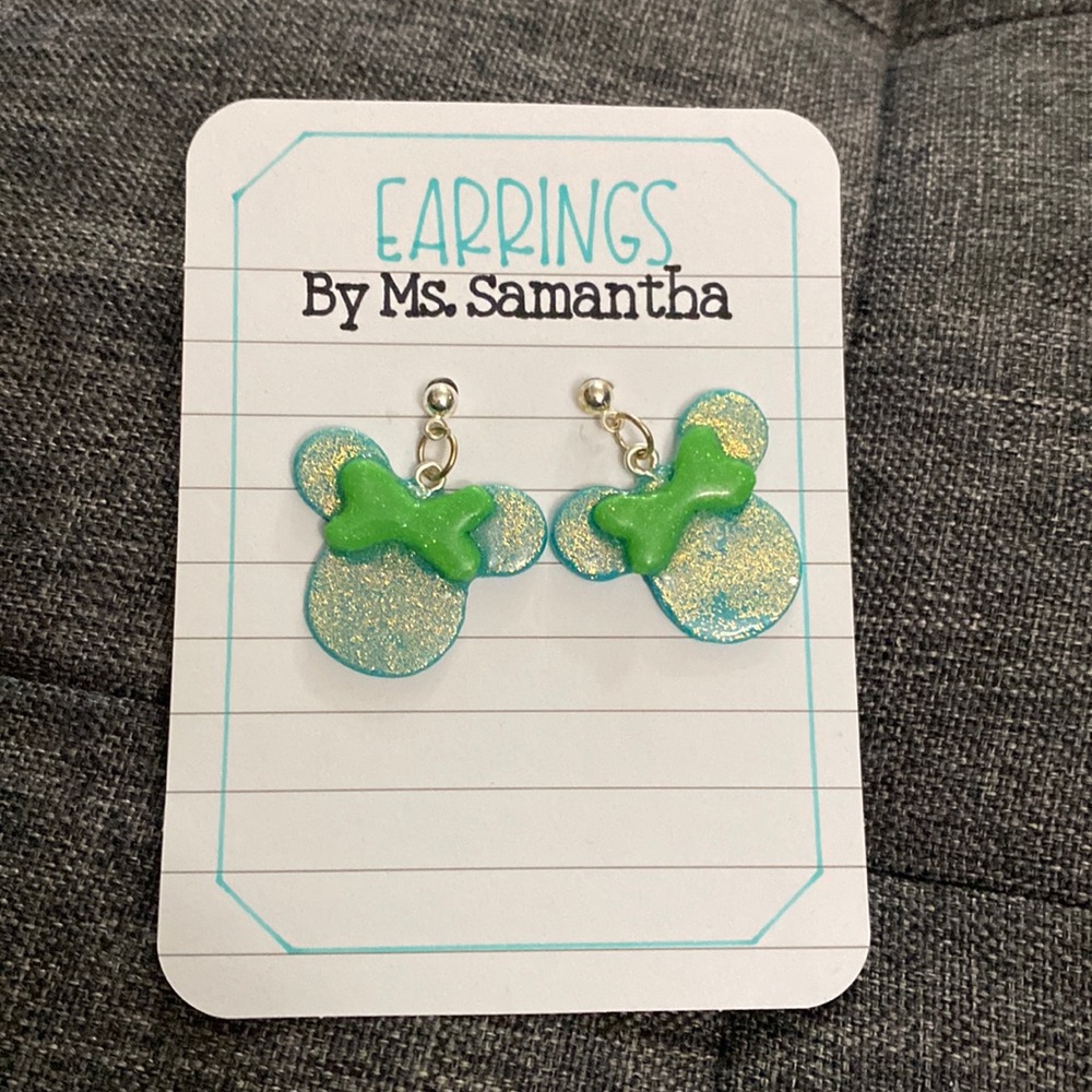 Clay Earrings -Minnie Mouse
